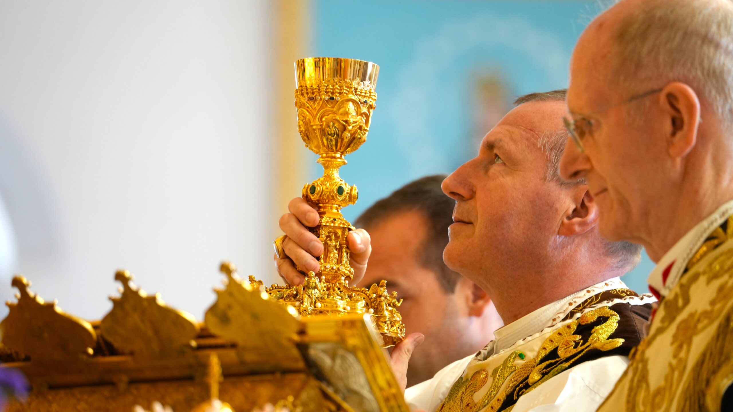 Записки от истинной Церкви ›